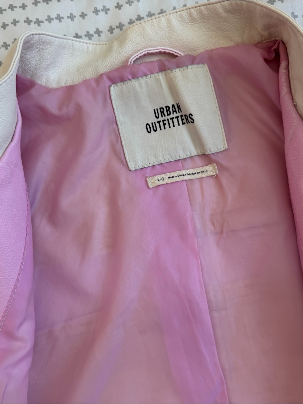 Jacket - Picture 3 of 4